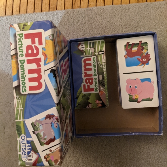 Outset Media Farm Picture Dominoes Ages 3+ 36 Paperboard Dominoes - Picture 5 of 5